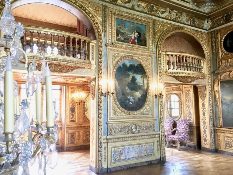 The Hôtel De Lauzun, A Jewel In Paris | Appartement-Jardin … intérieur Artelia Salon De Jardin