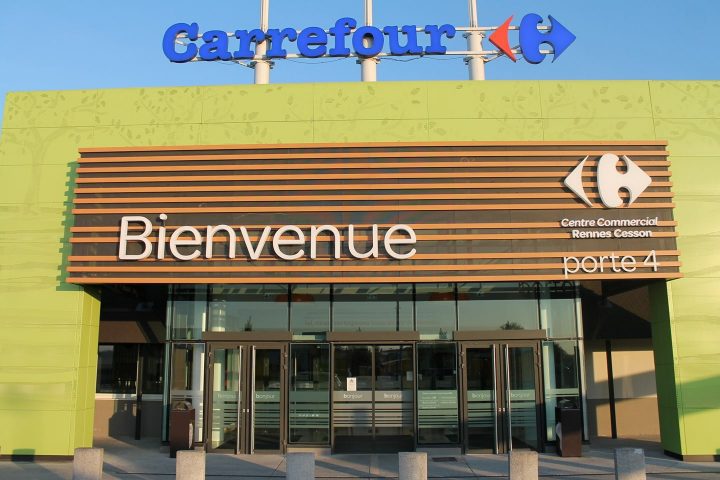 Travaux D'extension Du Centre Commercial Carrefour – Ville … destiné Abris De Jardin Carrefour