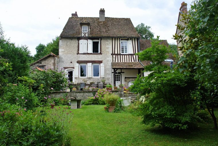 Trouver Un Appartement T3 À Louer La Croix-Saint-Leufroy … tout Maison Avec Jardin A Louer