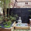 Un Jardin Zen En Rouge Et Noir - Elle Décoration avec Déco De Jardin Zen