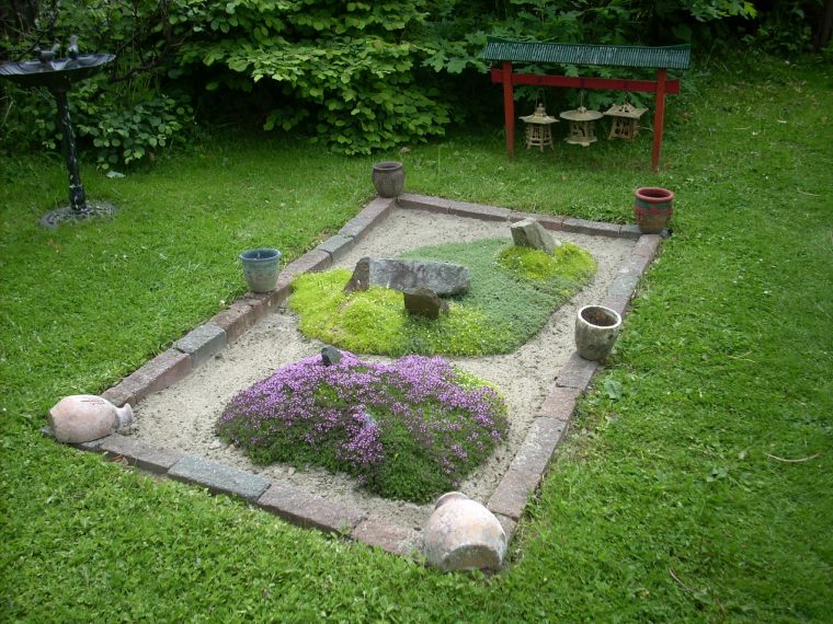 Un Petit Jardin Japonais Afin D`y Rajouter Un Peu Plus D … encequiconcerne Petit Jardin Japonisant