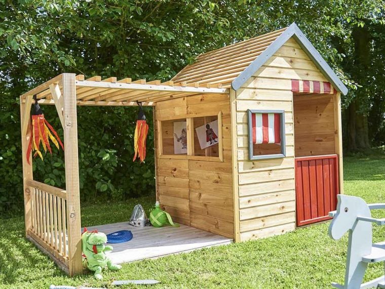 Une Cabane En Bois Pour Enfant À Prix Doux | Cabane Bois … tout Faire Un Plancher Pour Abri De Jardin
