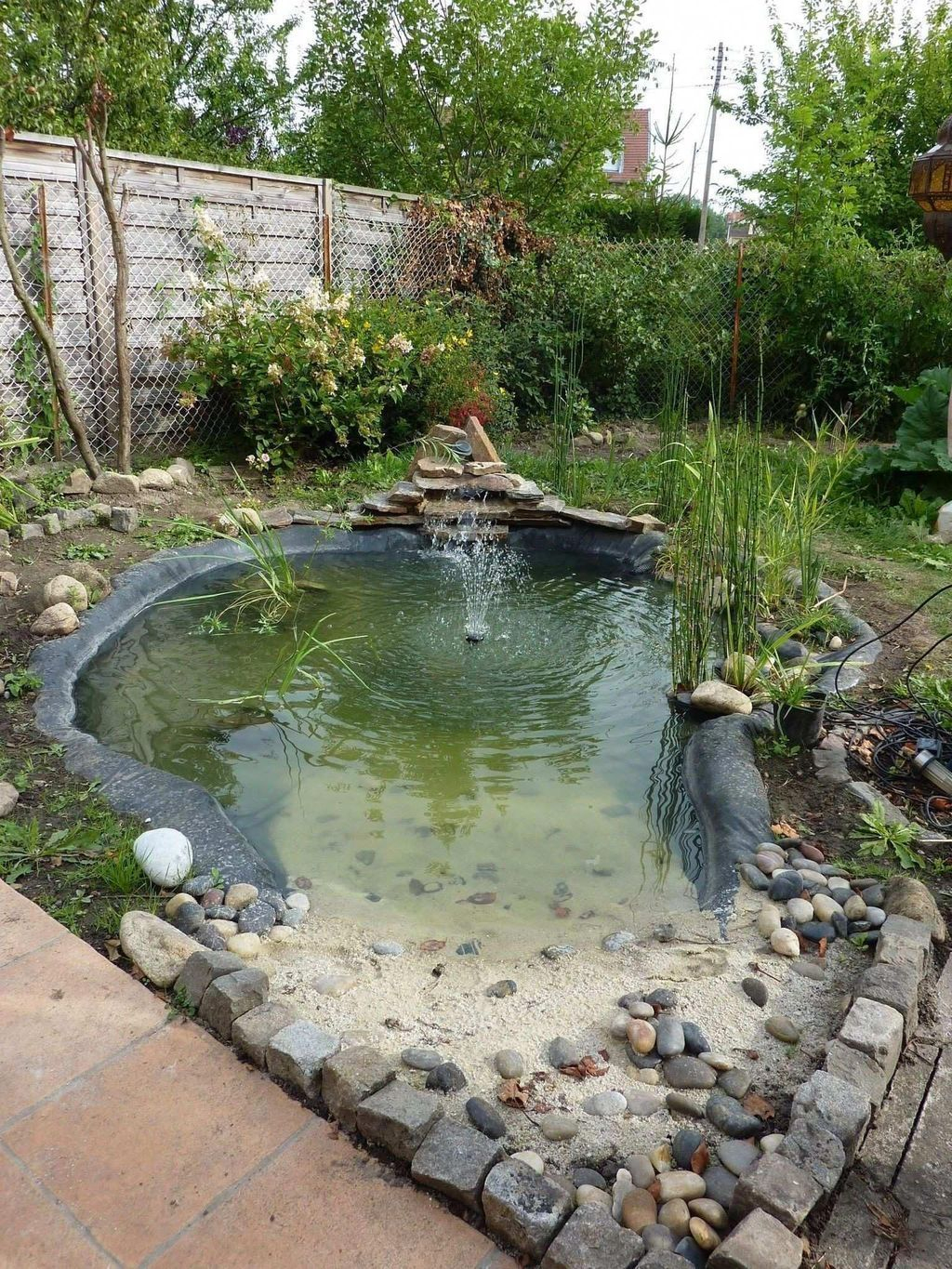 Adorable 41 Fabulous Fish Pond Design Ideas For Your Home ... serapportantà Bache Bassin Jardiland