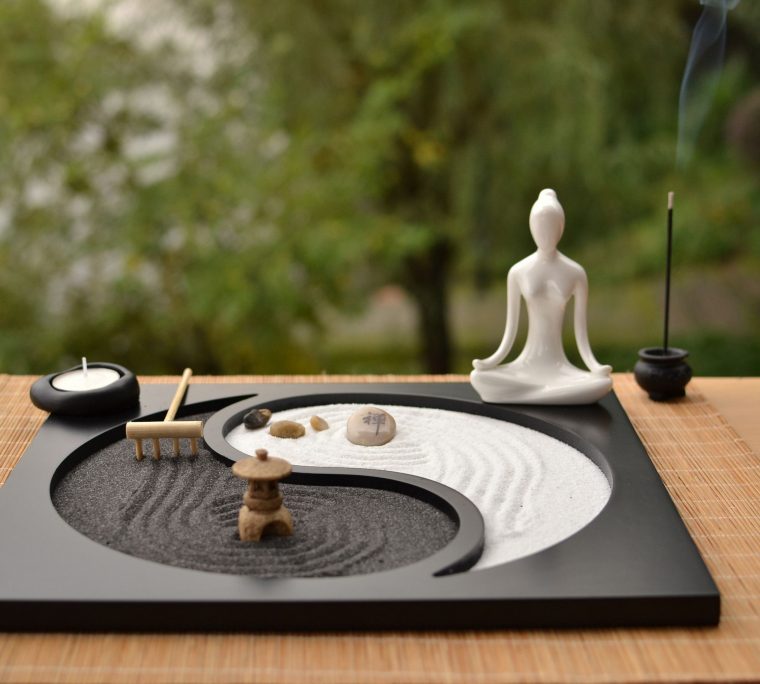 Adult Stress Relief | Jardin Zen Miniature, Jardin Zen … concernant Jardin Zen Deco Interieur
