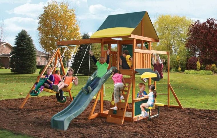 Cabane De Jardin Enfants Avec Jeux Brookridge Kidkraft 26410 serapportantà Jeux De Jardin Enfant