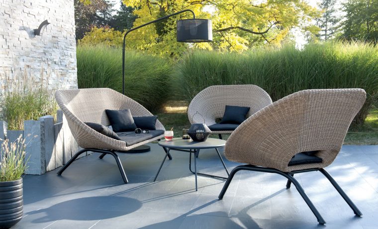 Loa Is An Outdoor Furniture Set Which Has Been Designed To … concernant Mobilier De Jardin Blooma