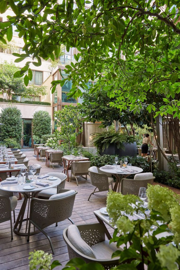 Notre Top 15 Des Terrasses Et Jardins D'hôtel De Luxe À … intérieur Terrasses Et Jardins Paris