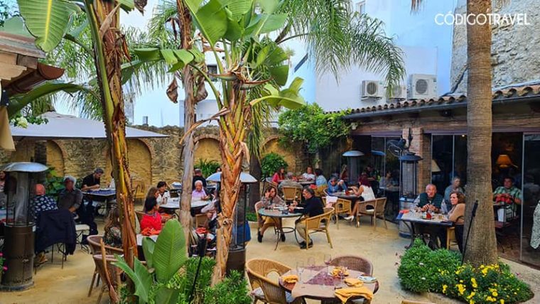 12 Lugares Que Ver En Vejer De La Frontera En 2021 intérieur Restaurante El Jardin Del Califa Vejer