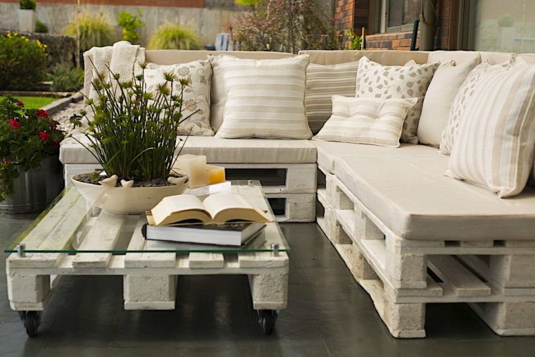 20 Ideas Para Montar Muebles Con Palets – Prodecoracion concernant Jardines Con Palets