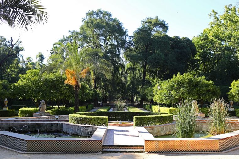 Andalucía Viajes: Jardín De Los Leones destiné Jardines De Andalucia