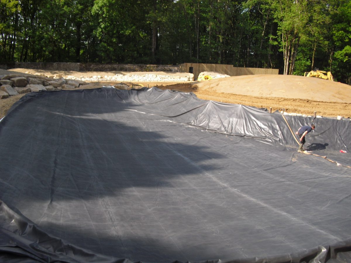 Bâche Epdm En 6.10 M Pour L' Étanchéité Du Bassin De Jardin encequiconcerne Bache Agricole Pour Bassin