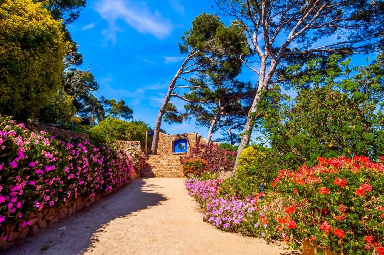 Cap Roig-ის ბოტანიკური ბაღი Cap Roig Botanic Garden … serapportantà Jardines De Cap Roig