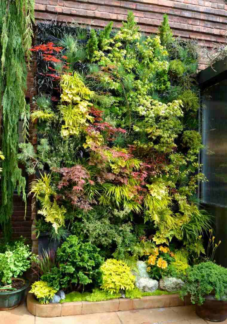 Como Hacer Un Jardin Vertical En Casa O En El Patio serapportantà Cómo Hacer Un Jardín