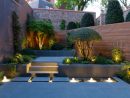 Consejos Para Iluminar El Jardín Tipos De Luces Y Diseños ... à Jardines Exteriores De Casas