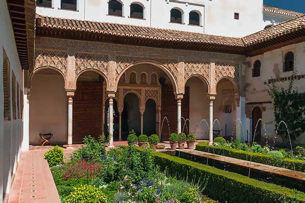 El Generalife Y Sus Jardines En La Alhambra | Granada Tours à Los Jardines De La Alhambra