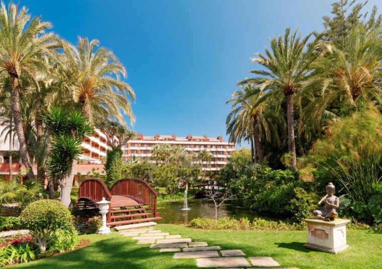 El Hotel Botánico De Tenerife: Muy Activo En Su Interior A … intérieur Jardin Botanico Tenerife