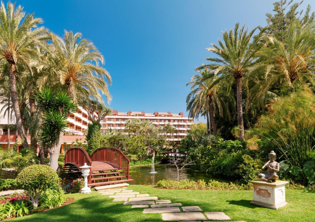 El Hotel Botánico De Tenerife: Muy Activo En Su Interior A ... intérieur Jardin Botanico Tenerife