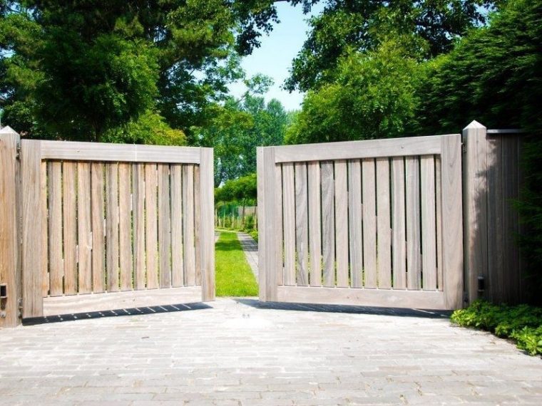 Fabriquer Un Portail De Jardin En Bois Beautiful Porte … pour Portillon De Jardin Castorama
