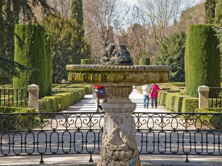 File:el Capricho – Jardín Artístico De La Alameda De Osuna … dedans Jardines El Capricho Alameda De Osuna Madrid
