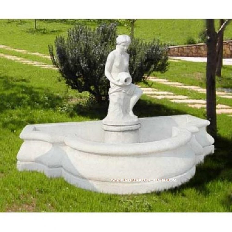 Fontaines De Jardin En Pierre Reconstituee Dijon-A | Au … serapportantà Fontaines De Jardin Jardiland