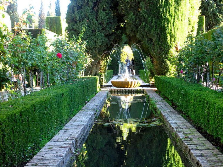 Generalife, Los Jardines Más Bellos Y Famosos De La Alhambra intérieur Los Jardines Del Generalife