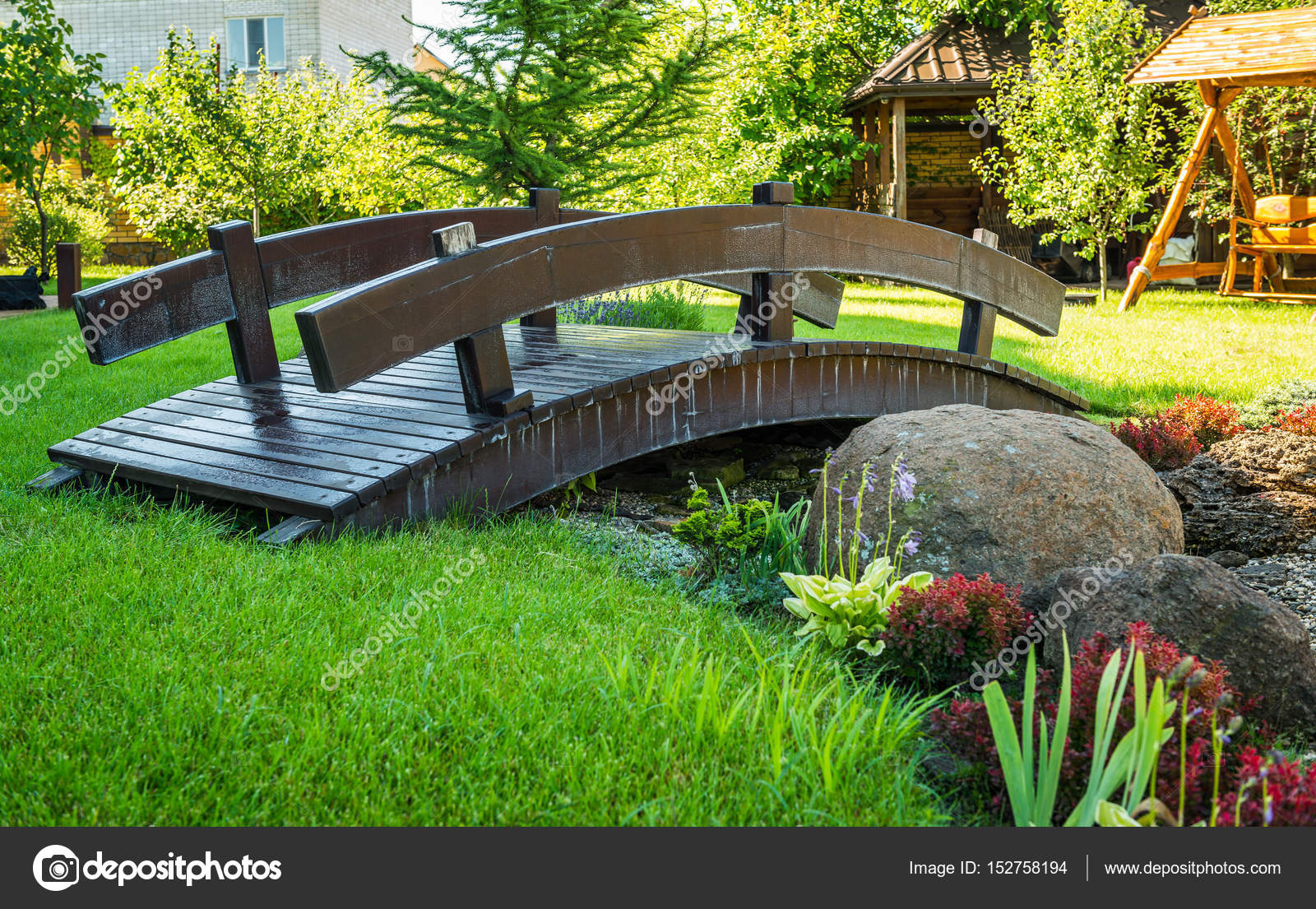 Hermoso Paisaje Con Hermosas Plantas: Fotografía De Stock ... tout Fotos De Jardines Bonitos