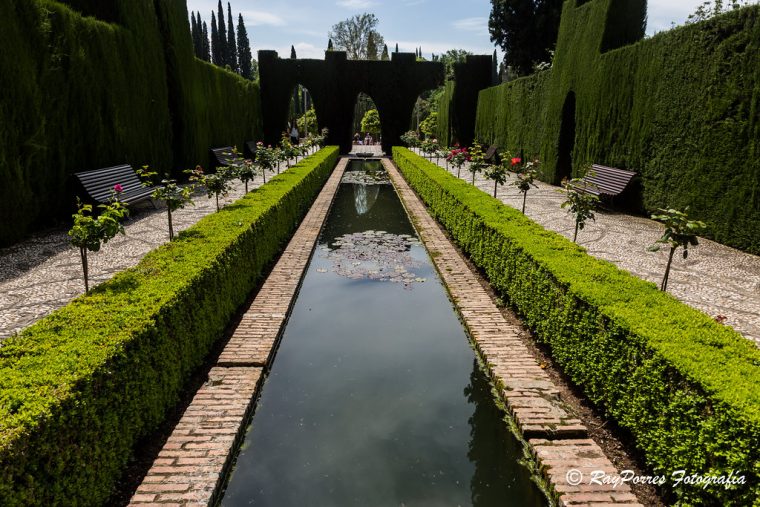 Jardines De El Generalife. La Alhambra, Granada, Andalucia … encequiconcerne Los Jardines Del Generalife