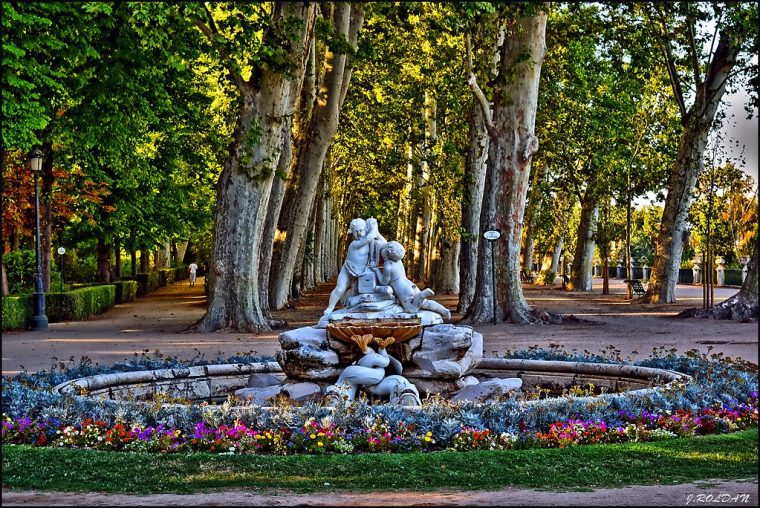 Jardines Del Palacio De Aranjuez | Es En El Siglo Xii … intérieur Jardines De Aranjuez