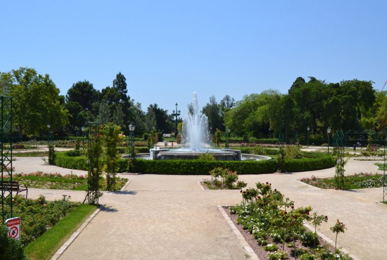 Los Cinco Mejores Sitios Para Pasear Por La Ciudad De Valencia pour Jardines De Viveros Valencia