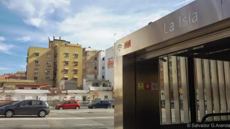 Malaga Monumental: La Isla, Proyectada Por E. Strachan … tout Metro Ciudad Jardin