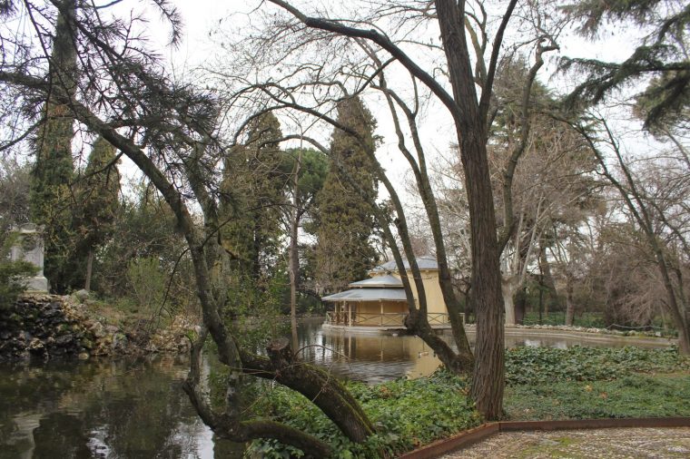 Maneti Lugares Que Disfrutar: Parque Del Capricho O Jardin … destiné Jardines El Capricho