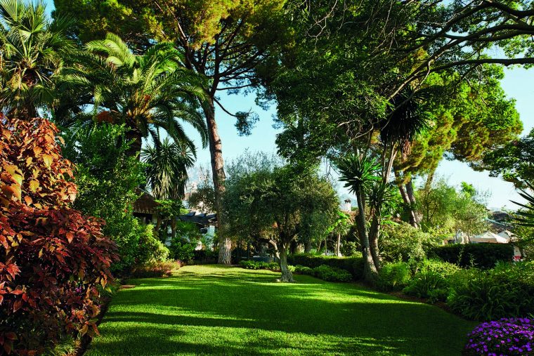 Marbella Club Review – Luxury Travel Diary | Jardines … serapportantà Hotel Jardin Botanico