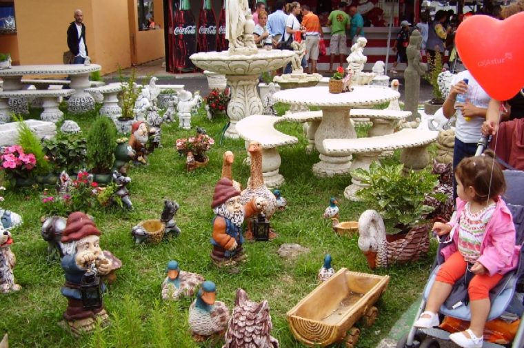 Melodicesomelocuentas – Feria De Muestras De Gijon 2007 … encequiconcerne Un Jardin Con Enanitos