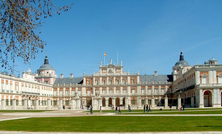 Palacio Real De Aranjuez, Madrid | Imagenes De España … serapportantà Palacio De Aranjuez Jardines