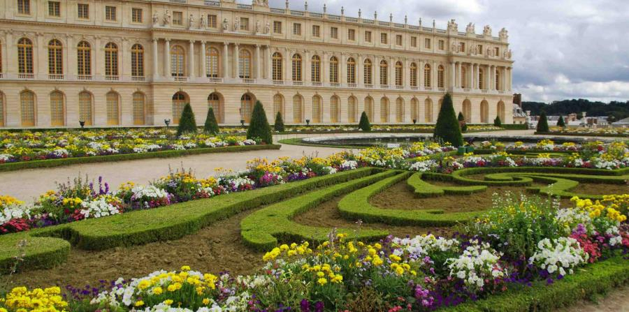 Pronto Podrás Dormir En El Palacio De Versalles | El Nuevo Día avec Jardines Palacio De Versalles