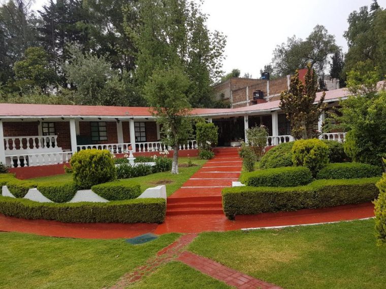 Se Vende Hermosa Casa De Campo Con Amplios Jardines Cancha … dedans Jardines Casas De Campo