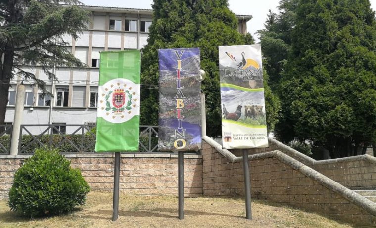 Tres Banderas Para Los Jardines De La Plaza Luis Mateo … avec Esquelas Los Jardines
