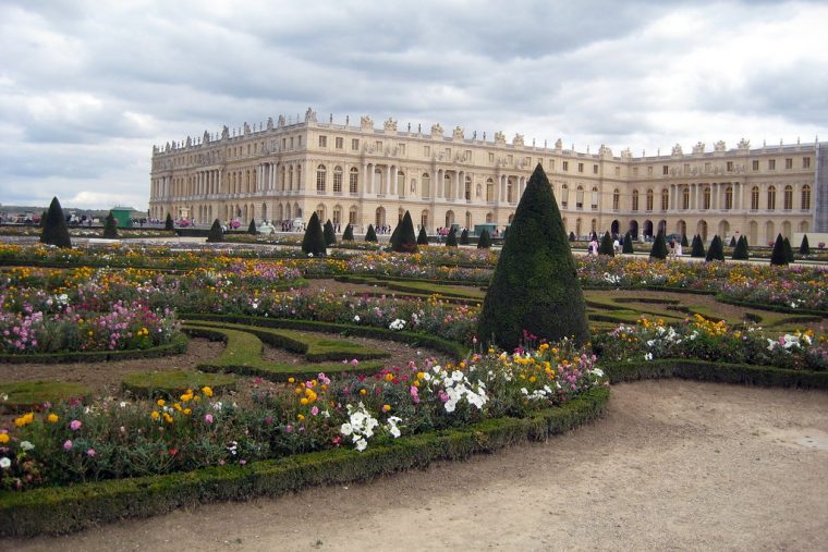 Versailles – Jardins Du Château De Versailles | Until 1688 … pour Jardin De Versalles