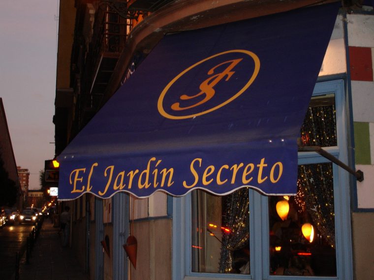 Vuelta Abierta | Blog De Viajes: El Jardín Secreto (Madrid) destiné Restaurante El Jardin