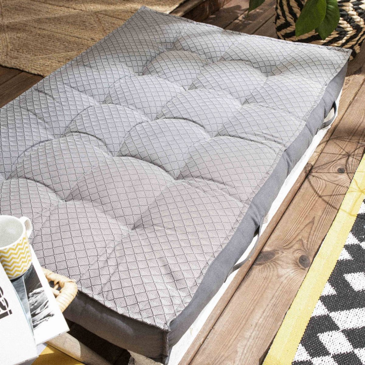 Coussin Pour Palette - 120X80Cm - Matelas, Coussin D'Assise, Réversible ... pour Salon De Jardin Gifi Jusque Quand