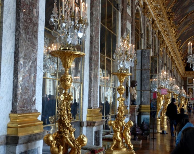 Décevante Expédition Au Château De Versailles! – Jacqueslanciault … à Décoration Murale À Cause De La Lumière