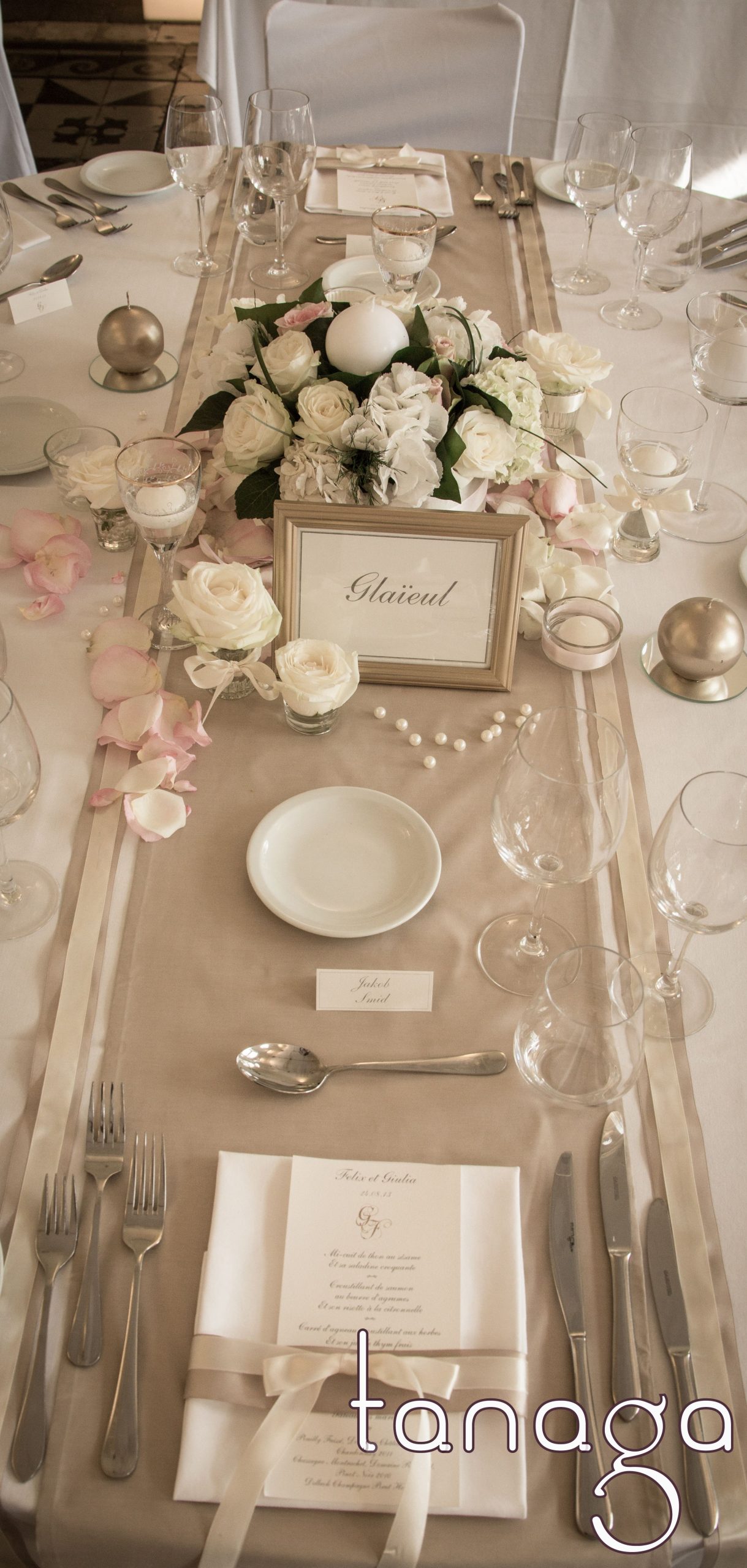 Décoration De #Table #Mariage Classico-Romantique, Rose ... destiné Decoration Interieure Salon Lors D'Un Mariage