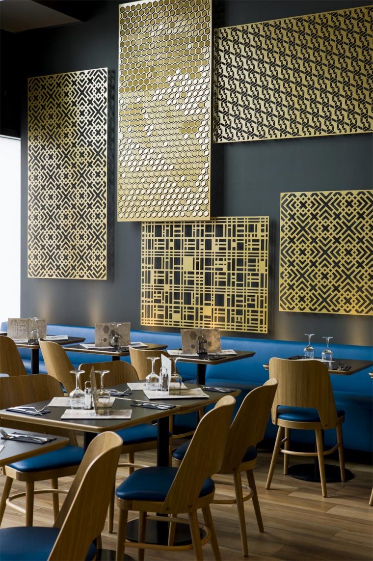 Metal Deploye Laiton Decoratif | Décoration Intérieure Restaurant, Idée … avec Décoration Murale Vers Le Haut