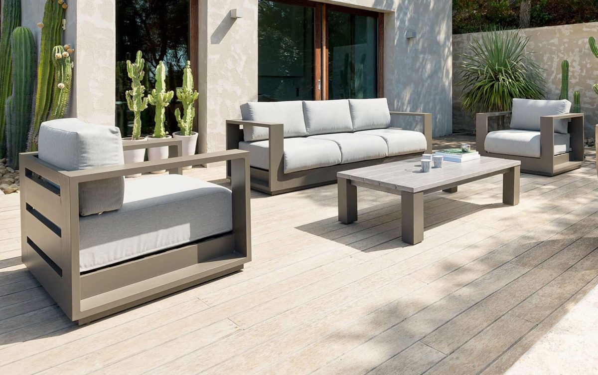 Salon De Jardin : Comment Choisir Son Mobilier De Jardin ? - Eminza pour Cdiscount Salon De Jardin Du Coin