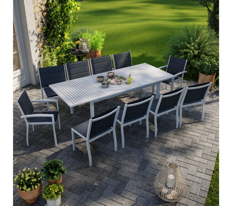Table De Jardin Extensible Aluminium 172/241Cm + 10 Chaises Empilables … tout Salon De Jardin Aluminium Touchant Le Sol