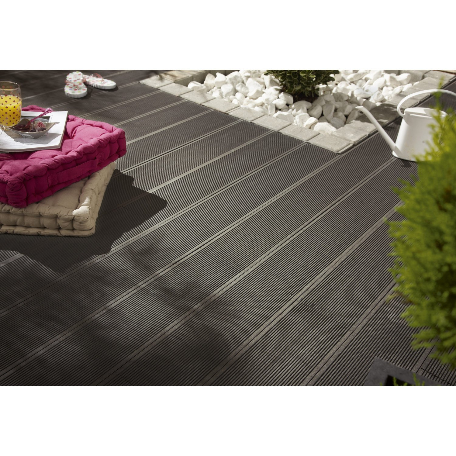 Terrasse Composite Promo - Nos Conseils serapportantà Cdiscount Salon De Jardin Devant Chez Soi