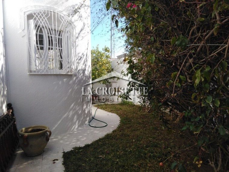 Une Villa À La Marsa Cité Des Juges avec Voir Abris De Jardin Mezghenni En Tunisie