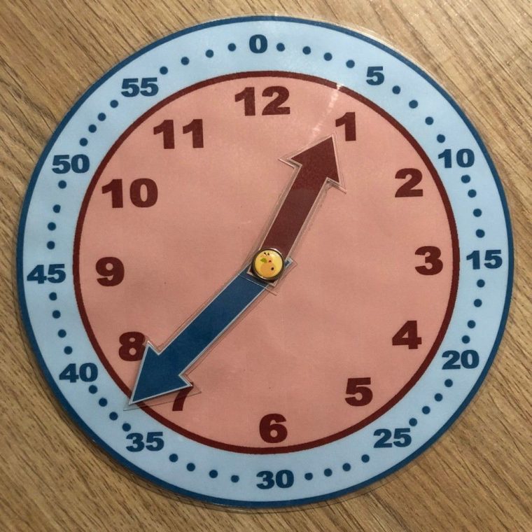 comment changer l heure sur une montre connectée