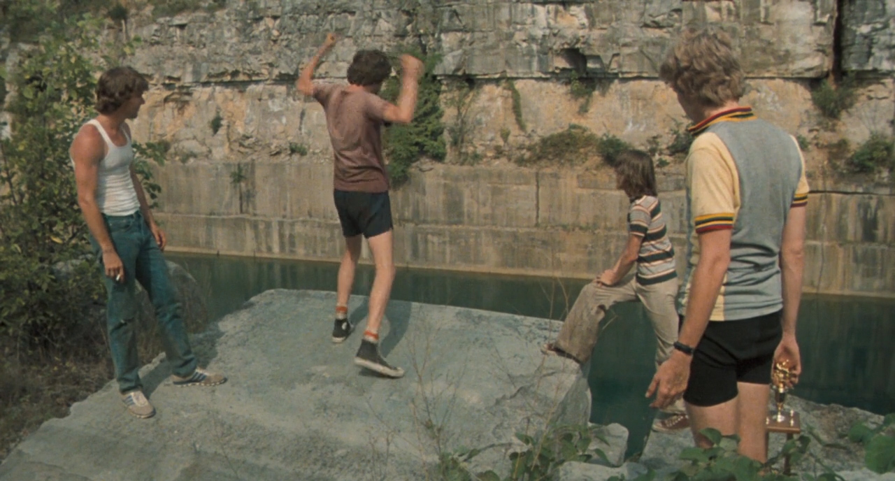 Breaking Away Movie Review | Movie Reviews Simbasible